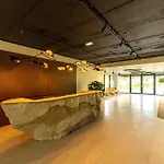 Sky Pool Escape Luxury In Center