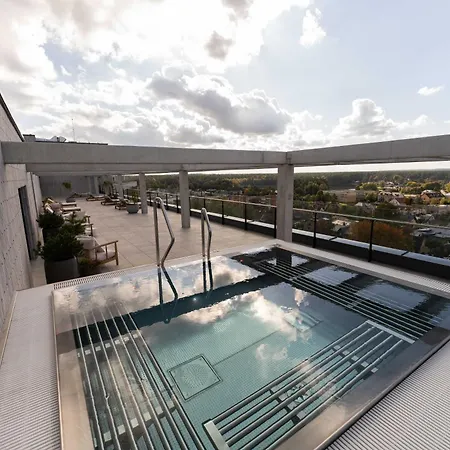Sky Pool Escape Luxury In Center Druskininkai