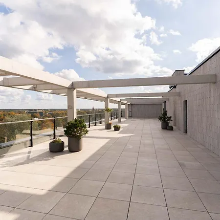 Sky Pool Escape Luxury In Center 아파트 *