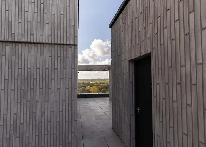 Apartment Sky Pool Escape Luxury In Center *