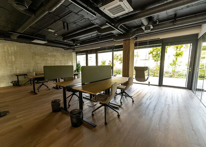 Sky Pool Escape Luxury In Center 드루스키닝카이